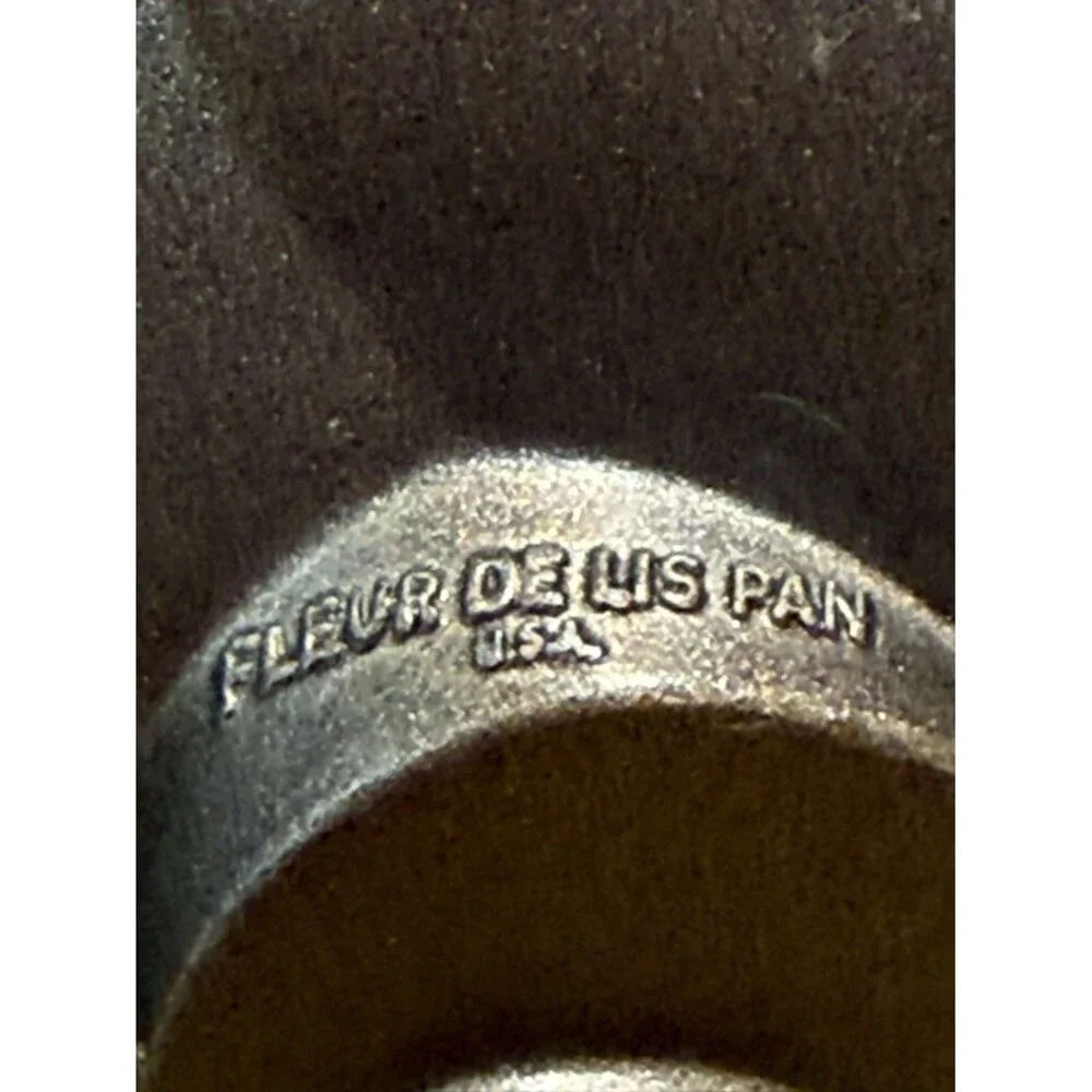 Nordic Ware Fleur De Lis  Bundt Pan